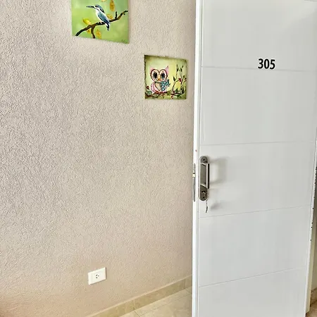 Apart 375 Canuelas Exterior photo